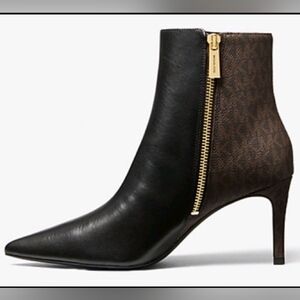 Micheal Kors Ankle Boot SIZE 8.5, 100% Leather